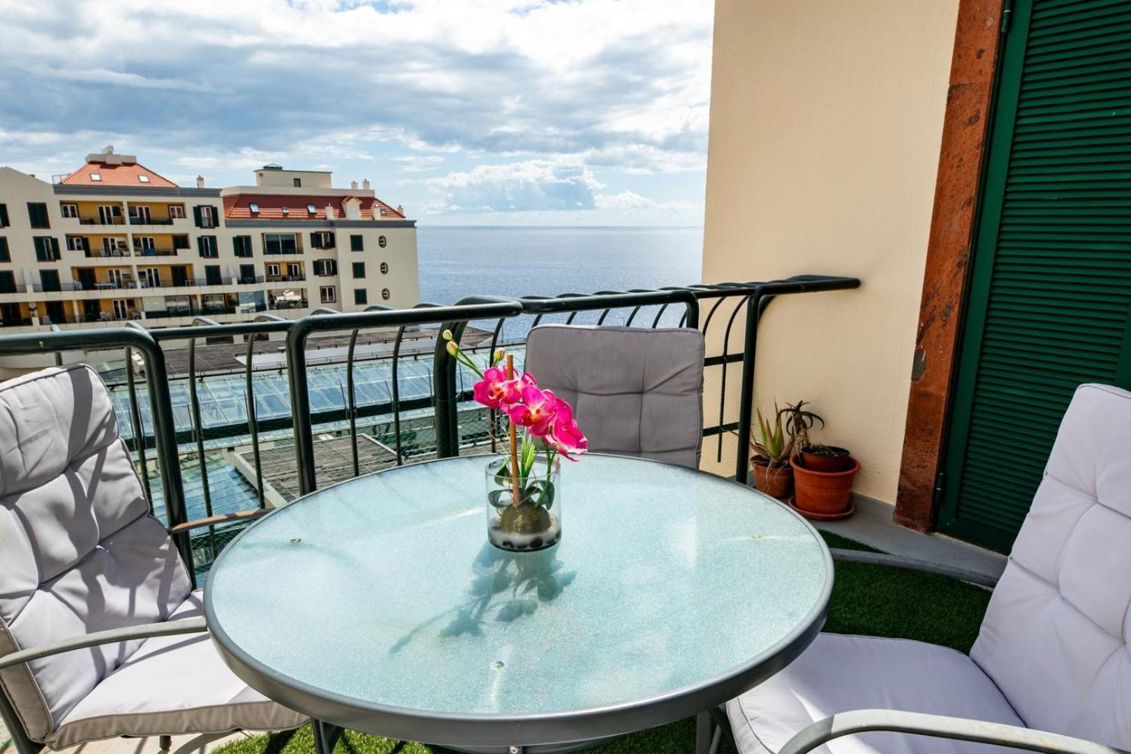 Apartamento Guestready - Family-Friendly Haven In Funchal Exterior foto